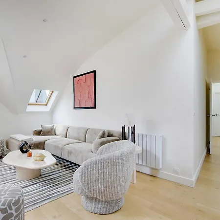 A C 3br 6p - Saint-lazare Les Champs Elysee Paříž