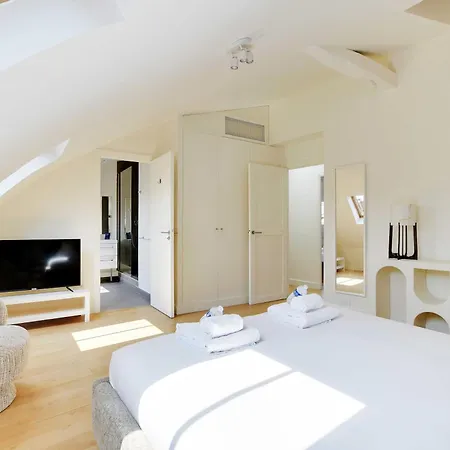 A C 3br 6p - Saint-lazare Les Champs Elysee *