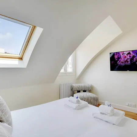 A C 3br 6p - Saint-lazare Les Champs Elysee Paříž