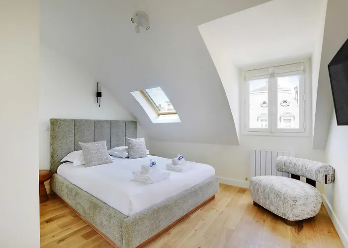 A C 3br 6p - Saint-lazare Les Champs Elysee Apartment Paris