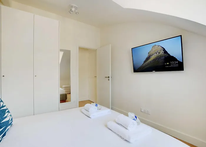 A C 3br 6p - Saint-lazare Les Champs Elysee