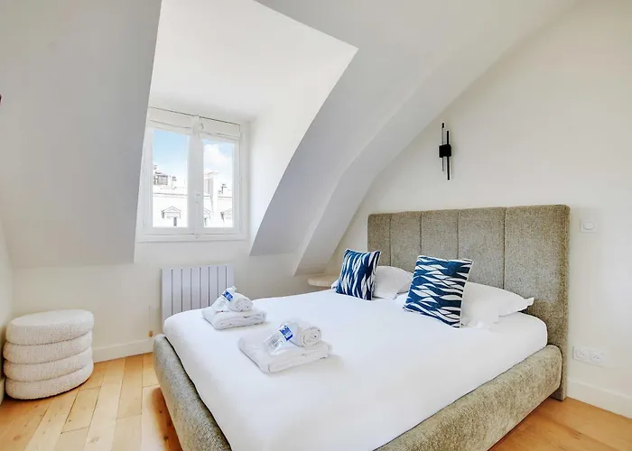A C 3br 6p - Saint-lazare Les Champs Elysee