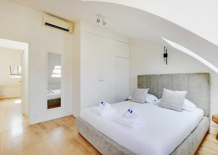 Apartment A C 3br 6p - Saint-lazare Les Champs Elysee