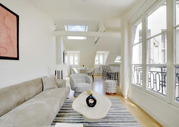 Apartment A C 3br 6p - Saint-lazare Les Champs Elysee