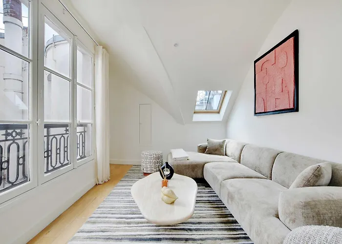 A C 3br 6p - Saint-lazare Les Champs Elysee * Paris