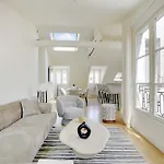 דירה A C 3br 6p - Saint-lazare Les Champs Elysee